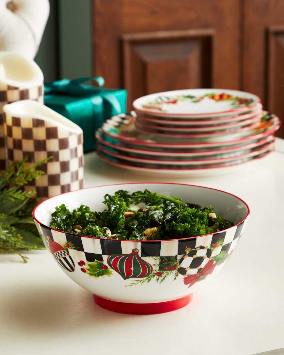 Deck the Halls Serving Bowl